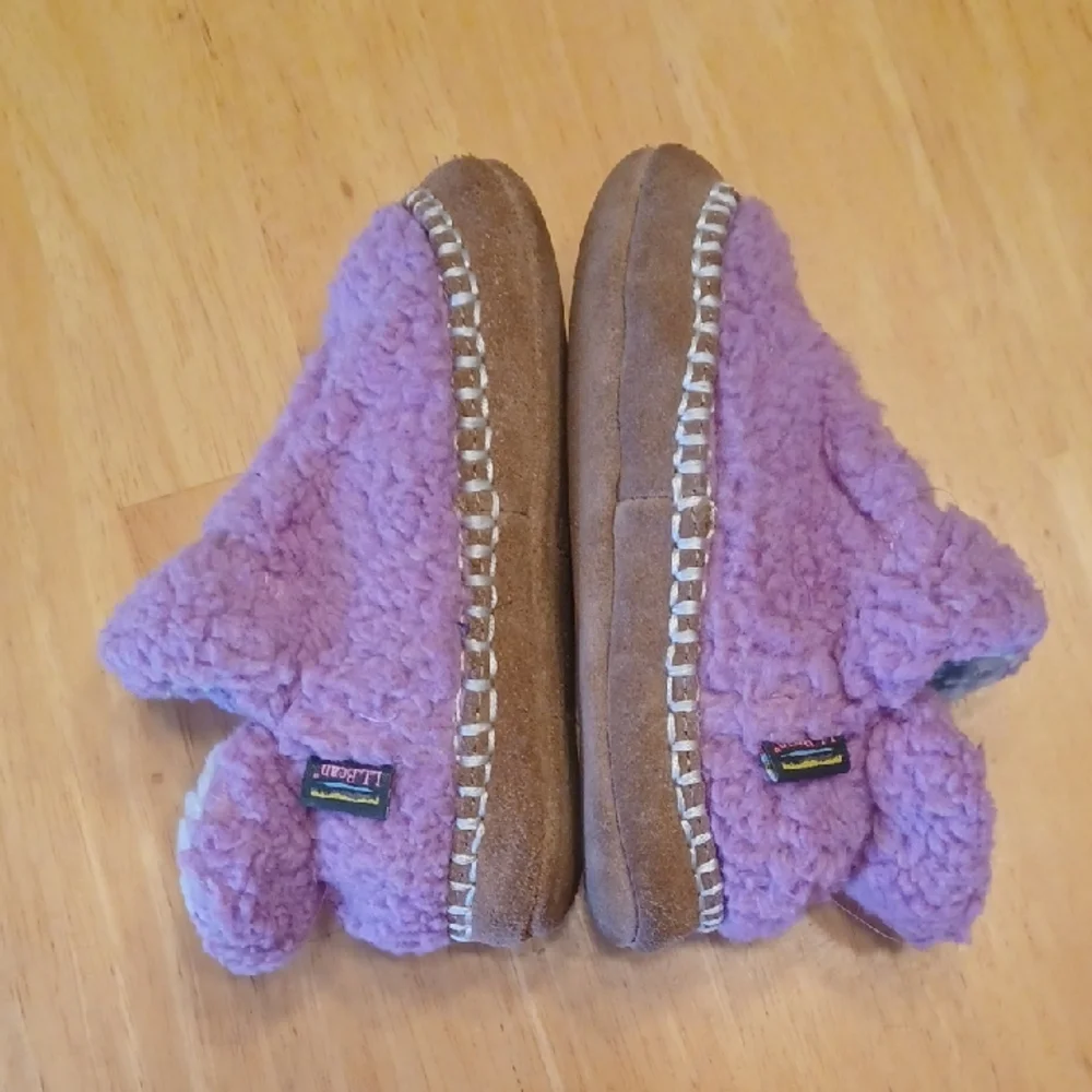 L.L. Bean Kids Plush Slip-On Moccassins in Purple with Brown Trim Size 7/8